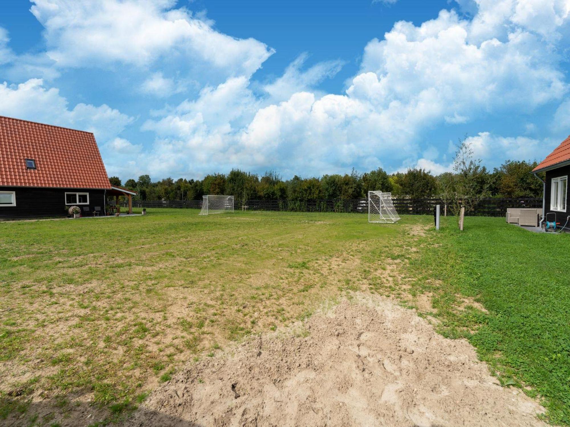 Holiday Home In Scherpenisse Esterno foto